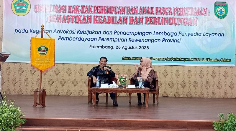 HAKIM PENGADILAN AGAMA PALEMBANG MENJADI NARASUMBER SOSIALISASI HAK-HAK PEREMPUAN DAN ANAK PASCA PERCERAIAN