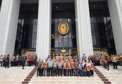 MAHKAMAH AGUNG GELAR PEMBINAAN ADMINISTRASI KESEKRETARIATAN