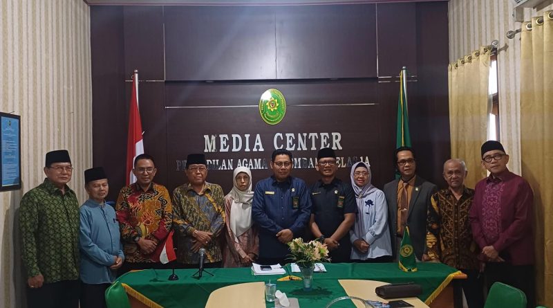 Monev dan penandatanganan komitmen para Mediator Non Hakim