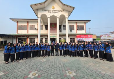 UPACARA MEMPERINGATI HUT RI KE 81 UPACARA MEMPERINGATI HUT RI KE 81