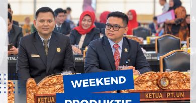 PALEMBANG, SABTU 26 SEPTEMBER 2026 — Mewakili Ketua Pengadilan Agama (PA) Palembang Kelas IA, Sekretaris PA Palembang, Bapak Miftah Nurul Anwar, S.H., M.H., hadir secara langsung mengikuti Rapat Paripurna ke-14 Masa Persidangan I. PALEMBANG, SABTU 26 SEPTEMBER 2026 — Mewakili Ketua Pengadilan Agama (PA) Palembang Kelas IA, Sekretaris PA Palembang, Bapak Miftah Nurul Anwar, S.H., M.H., hadir secara langsung mengikuti Rapat Paripurna ke-14 Masa Persidangan I.