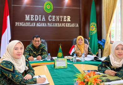 Pengadilan Agama Palembang Ikuti Diskusi Hukum Virtual Pengadilan Tinggi Agama Semarang, Bahas Peningkatan Kualitas Putusan dan Ekonomi Syariah Pengadilan Agama Palembang Ikuti Diskusi Hukum Virtual Pengadilan Tinggi Agama Semarang, Bahas Peningkatan Kualitas Putusan dan Ekonomi Syariah